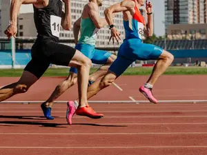 What do sprinters eat before a race?
