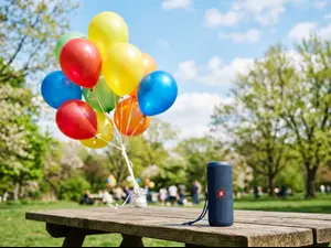 What kind of music are balloons afraid of?
