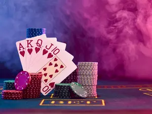 What's good for both poker and theater?